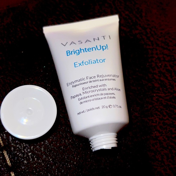 COPY - Vasanti Brighten Up Exfoliator 0.71oz/20g New - Picture 1 of 1